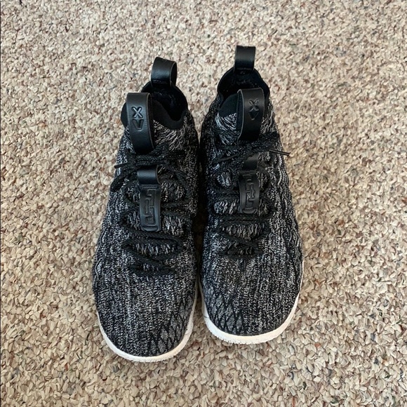 Lebron 15 “Ashes” Size 8 main image 4